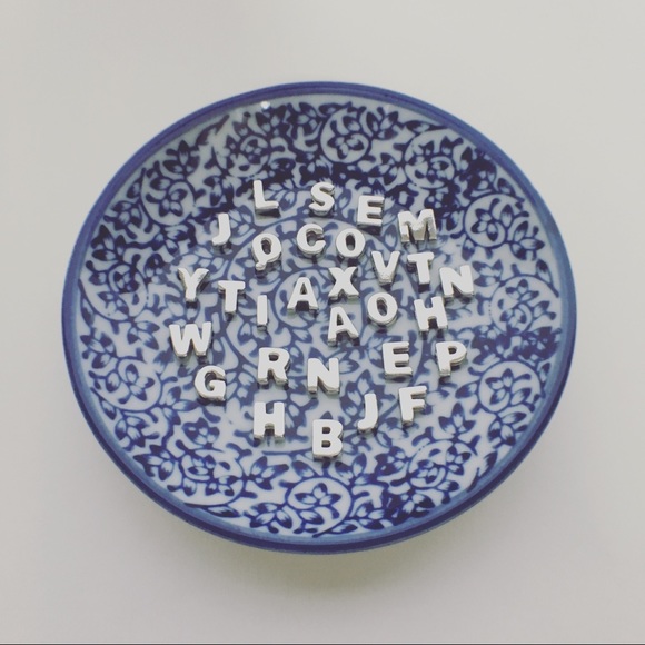 NEW Sterling Silver Initial Necklaces - Picture 3 of 8